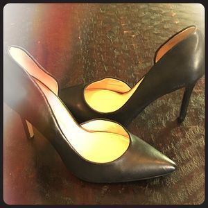 Jessica Simpson Black Heels Sz 7 1/2